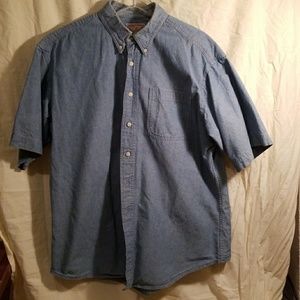Short sleeve shirt